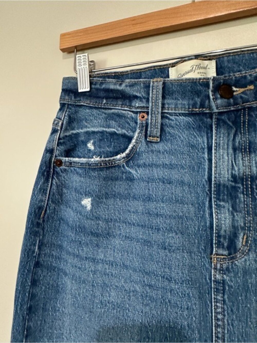 Universal Thread Denim Midi Skirt Size 2 High Rise Front Slit Raw Hem Distressed - Picture 5 of 12